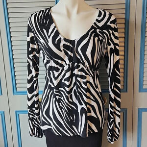 Worthington Black & White Long Sleeve Top